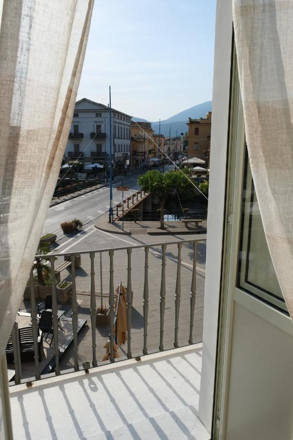 In Centro Rooms And Apartments Isola di Liri ภายนอก รูปภาพ