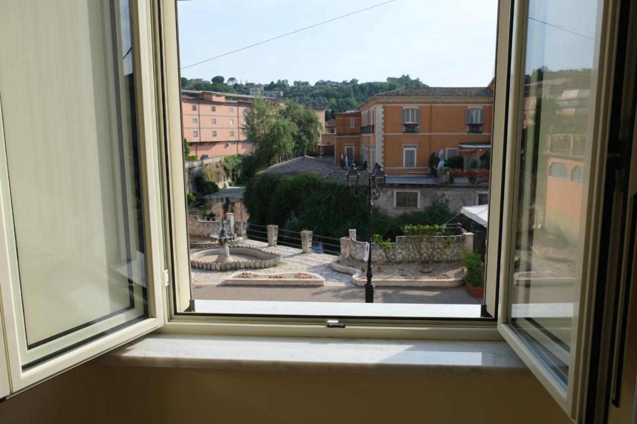 In Centro Rooms And Apartments Isola di Liri ภายนอก รูปภาพ