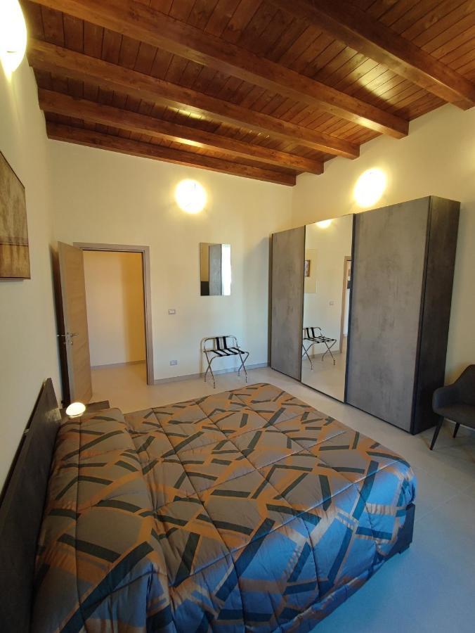 In Centro Rooms And Apartments Isola di Liri ภายนอก รูปภาพ
