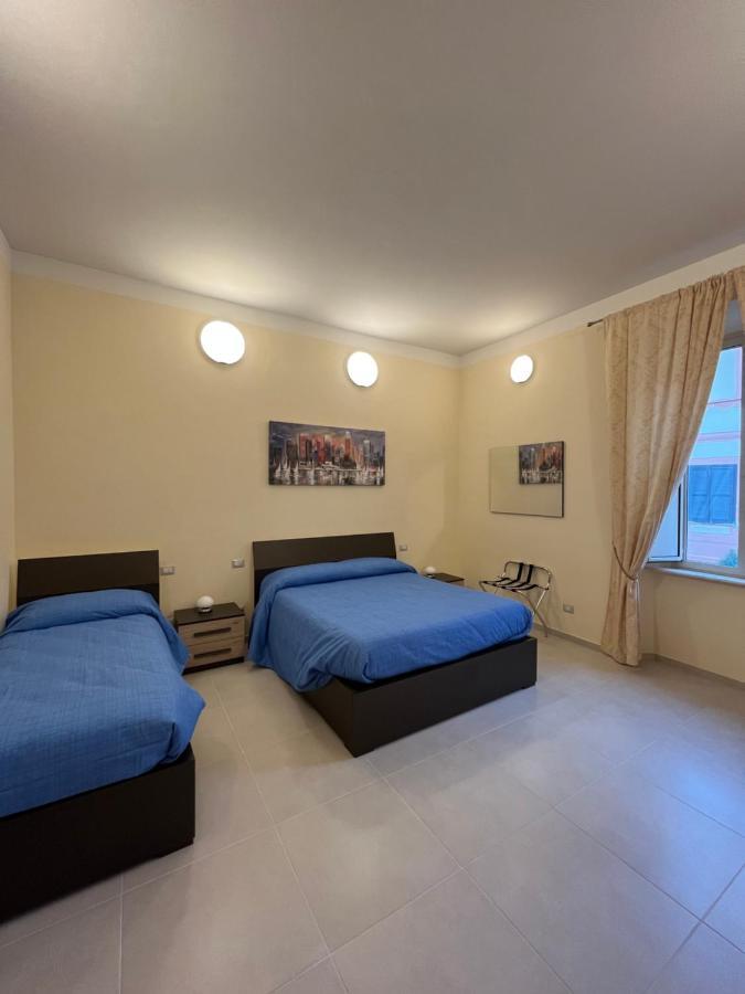 In Centro Rooms And Apartments Isola di Liri ภายนอก รูปภาพ